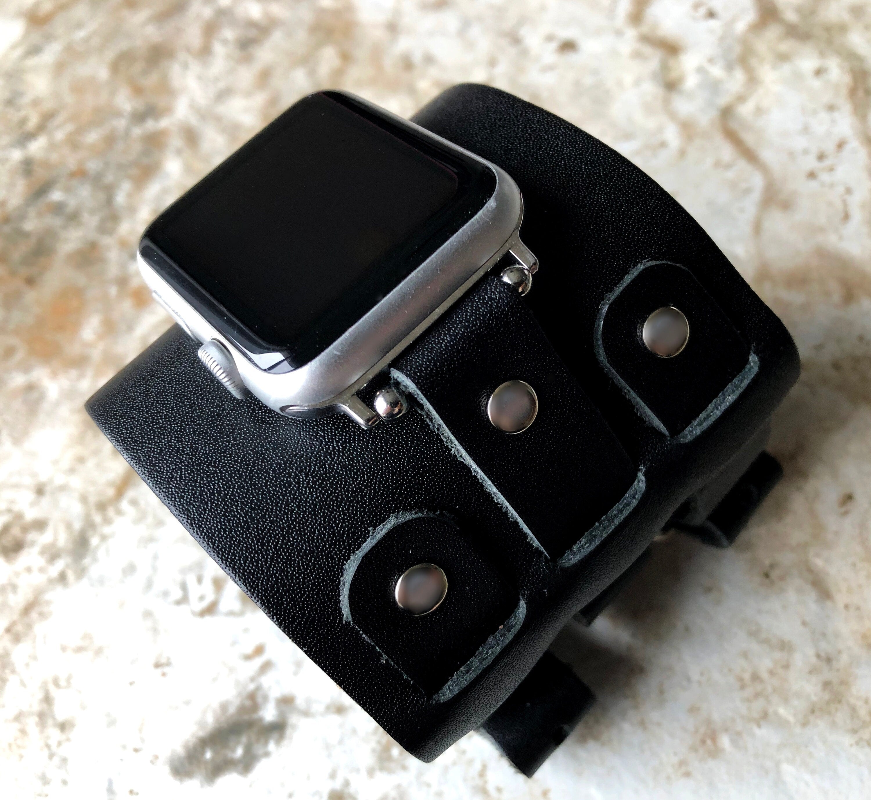 Apple Watch Band Cuff Bund Steampunk Wide Strap Leather Bracelet for iWatch Ultra 2 9 8 7 SE 6 5 4 3 2 1 49mm 45mm 44mm 42mm 41mm 40 38mm BL